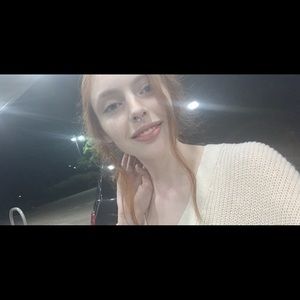 Meet your Posher, Mercedes